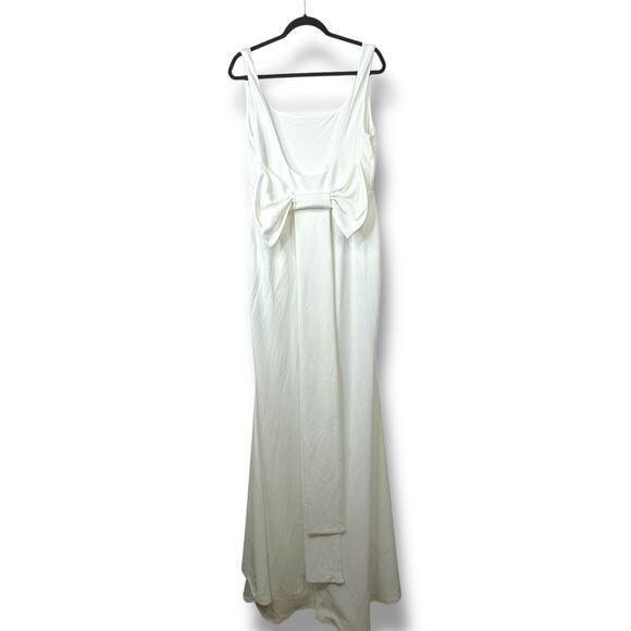 Lulus Bridal NWT Loving Fate White Bow Square Neck Backless Maxi Gown Dress XL - Picture 6 of 11